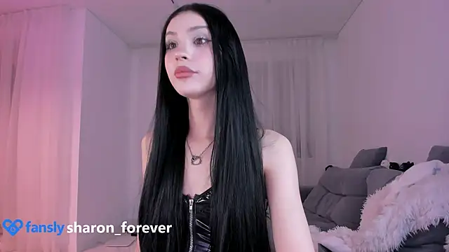 Snapshot of sharon_forever chatting on June 6, 7:52 pm sharon forever online show from June 6, 7:52 pm