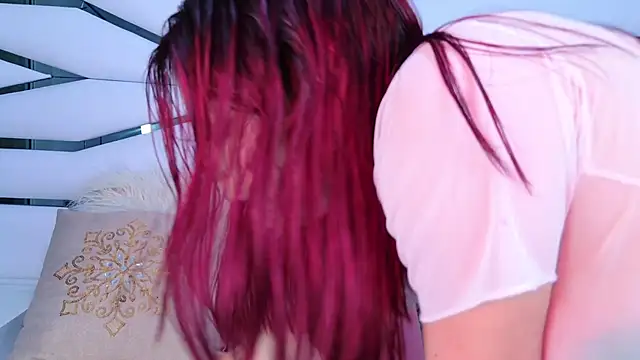 ElizabetthKitty online show from December 15, 12:33 pm