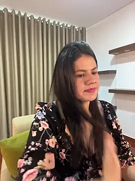 Alice Biel online show from February 21, 10:26 pm