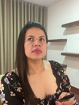 Alice Biel online show from February 24, 12:20 am