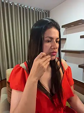 Alice Biel online show from March 12, 9:03 pm