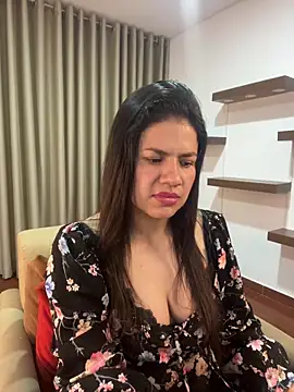 Alice Biel online show from March 10, 1:01 am