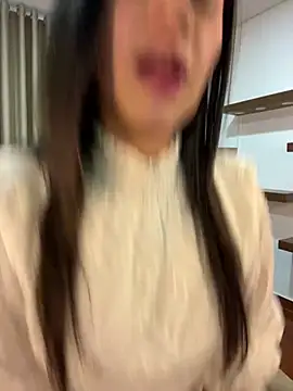 Alice Biel online show from February 25, 9:48 pm