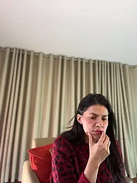 Alice Biel online show from June 20, 1:21 am