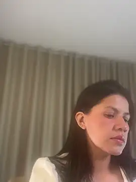 Alice Biel online show from June 12, 1:03 am
