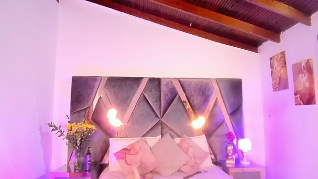 Sofi Vasquez online show from December 2, 8:43 pm