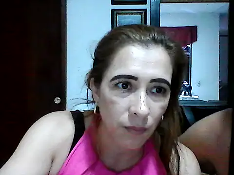 karlabarrera online show from September 12, 7:13 pm