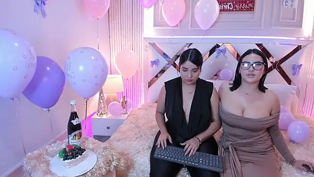 madeleine2112 online show from December 19, 2:37 am