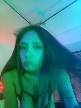 Snapshot of bbferlinaa chatting on February 18, 6:04 pm bbferlinaa online show from February 18, 6:04 pm