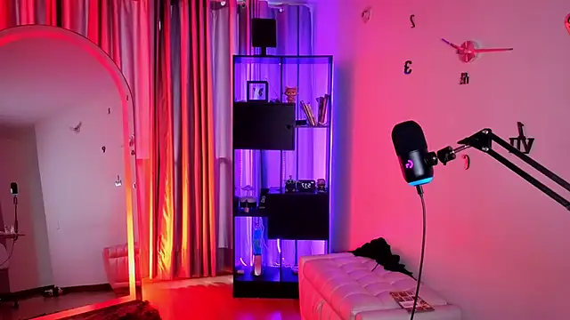 sexfire lalita online show from May 14, 10:18 pm