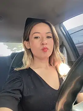 Snapshot of sexfire_lalita chatting on November 23, 3:11 pm sexfire lalita online show from November 23, 3:11 pm