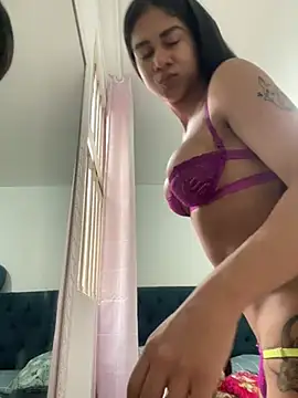 gll3nd4 online show from February 3, 6:49 pm