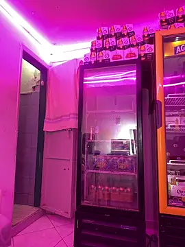 Hot beauty   online show from February 23, 2:13 am