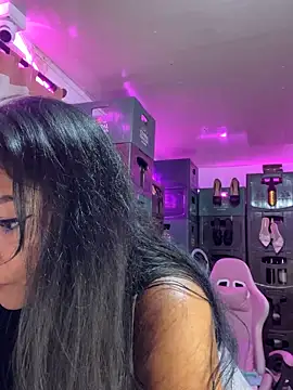 Snapshot of Hot_beauty__ chatting on September 13, 3:28 am Hot beauty online show from September 13, 3:28 am