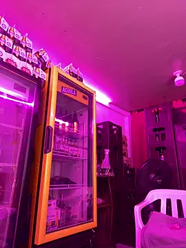 Hot beauty   online show from February 20, 6:19 am