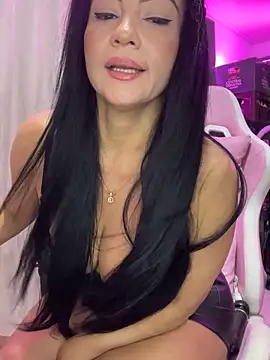 Snapshot of Hot_beauty__ chatting on October 19, 4:59 am Hot beauty online show from October 19, 4:59 am