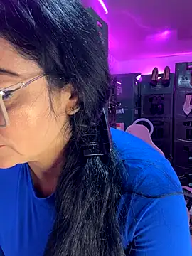 Snapshot of Hot_beauty__ chatting on September 19, 2:59 am Hot beauty online show from September 19, 2:59 am