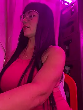 Hot beauty   online show from December 23, 3:39 am