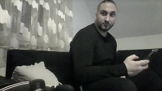 Snapshot of NewyorkDimi chatting on March 15, 3:40 am NewyorkDimi online show from March 15, 3:40 am