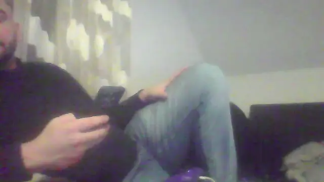 Snapshot of NewyorkDimi chatting on February 16, 11:39 pm NewyorkDimi online show from February 16, 11:39 pm