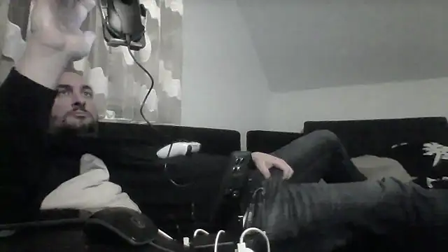 NewyorkDimi online show from February 17, 12:30 am