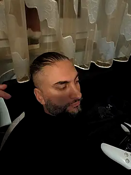 NewyorkDimi online show from December 18, 2:27 am