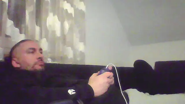 Snapshot of NewyorkDimi chatting on February 27, 2:46 am NewyorkDimi online show from February 27, 2:46 am