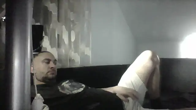 NewyorkDimi online show from June 2, 2:00 am