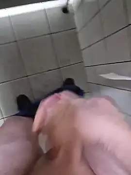 Warumnicht1980 online show from November 15, 1:20 am