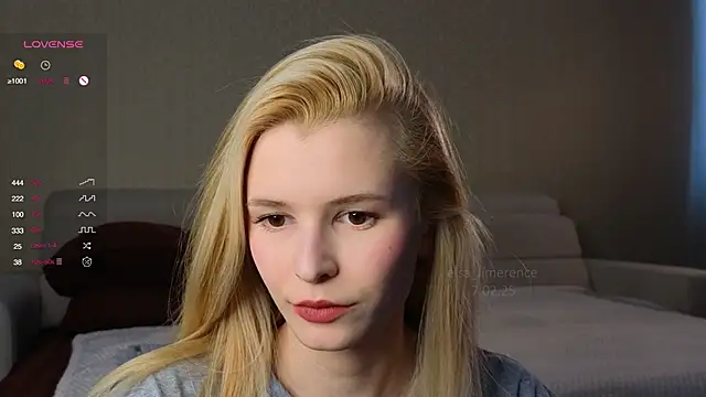 Snapshot of elsa_limerence chatting on February 7, 8:55 am elsa limerence online show from February 7, 8:55 am