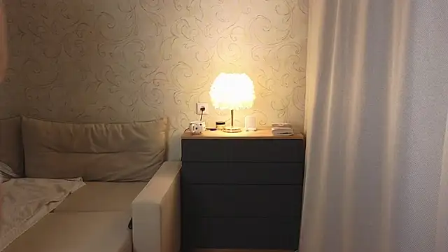 elsa limerence online show from April 10, 5:09 pm