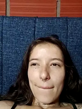 valentinasu1 online show from October 7, 1:01 pm