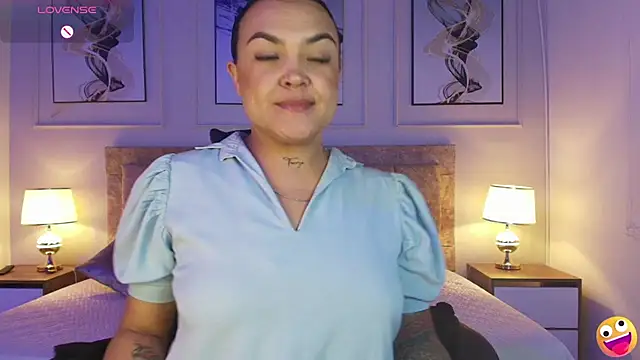 Snapshot of lyn_adamns chatting on March 11, 8:20 pm lyn adamns online show from March 11, 8:20 pm