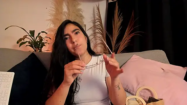 Serenity Day online show from March 6, 2:50 am