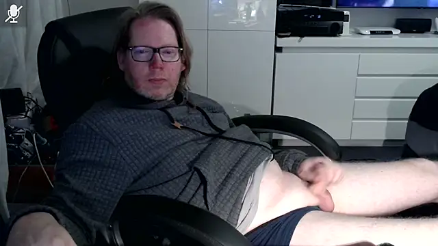 VSteph online show from November 11, 10:58 pm