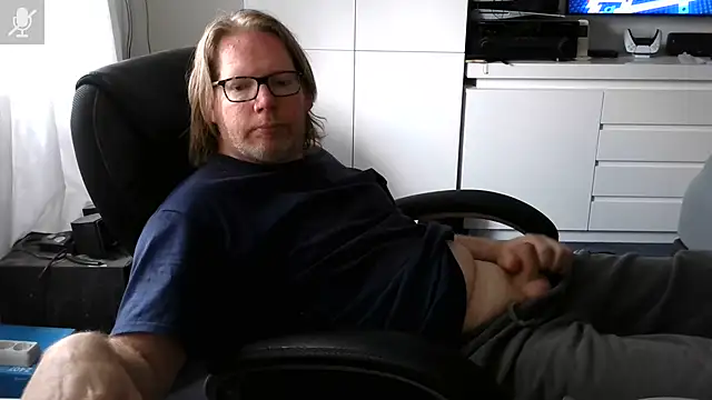 VSteph online show from June 14, 2:29 pm