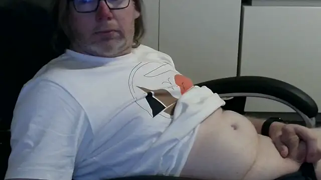 VSteph online show from May 30, 8:36 pm