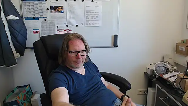 VSteph online show from June 15, 1:44 pm