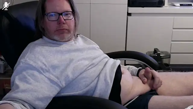 VSteph online show from March 19, 7:58 pm