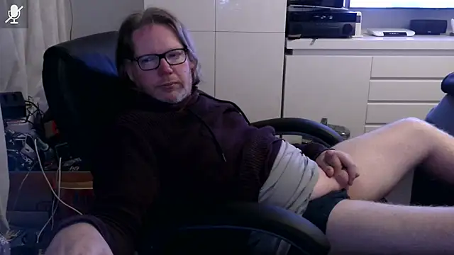 VSteph online show from December 20, 11:51 pm