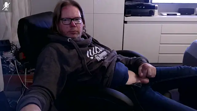 VSteph online show from October 28, 6:18 pm