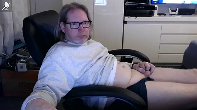 VSteph online show from April 10, 9:55 pm