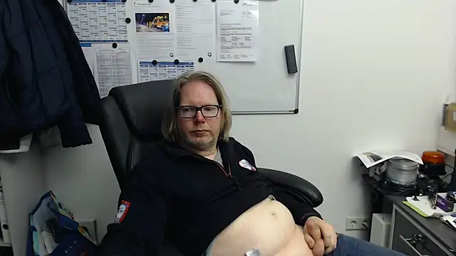 VSteph online show from December 5, 6:50 pm