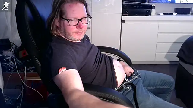 VSteph online show from October 20, 7:36 pm