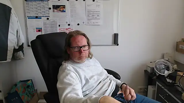 VSteph online show from May 19, 3:08 pm