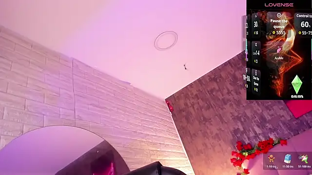 alice  tylor online show from March 30, 11:55 am