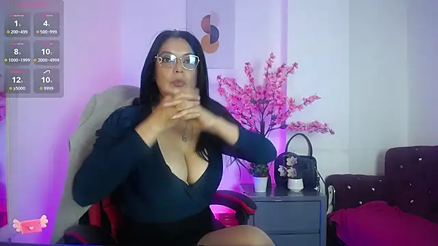 Zuzana21 online show from June 17, 12:48 pm