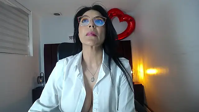 Zuzana21 online show from February 21, 12:49 pm