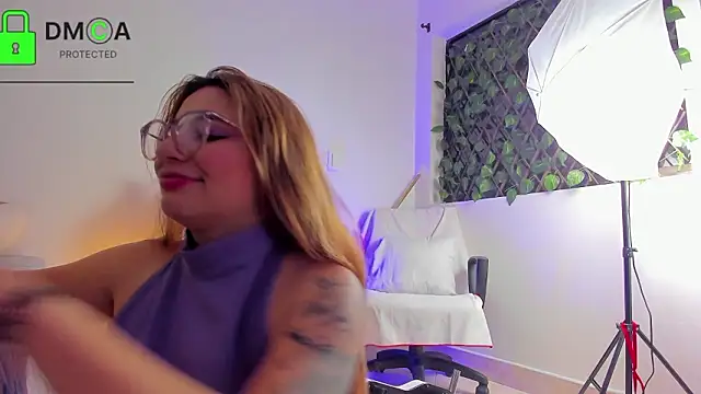 kathryn07 online show from February 8, 2:09 am