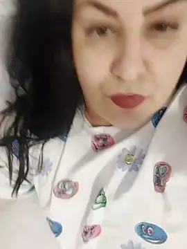 Tamara1955 online show from December 5, 9:55 pm